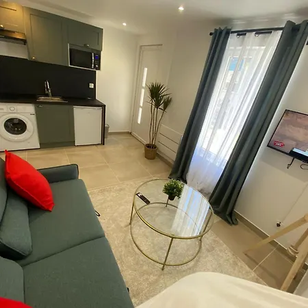 G-logement-francilien Parc Des Expositions Villepinte, Bourget, Asterix , Paris Guest house *